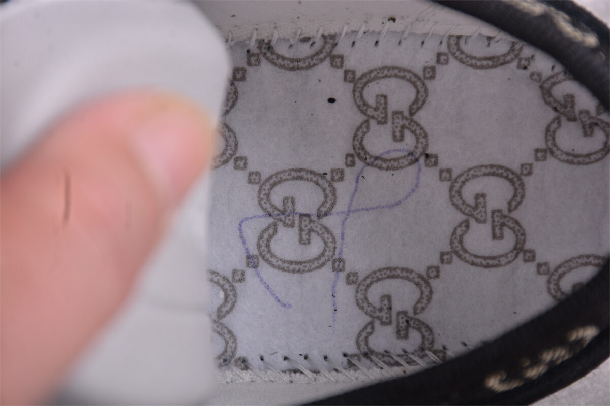 Gucci GG Supreme Canvas Sneaker