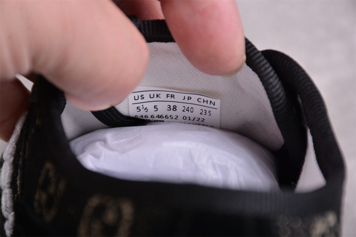 Gucci GG Supreme Canvas Sneaker