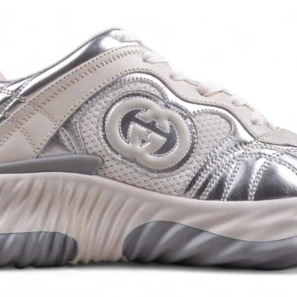 Gucci Ultrapace R Sneaker in Metallic Silver