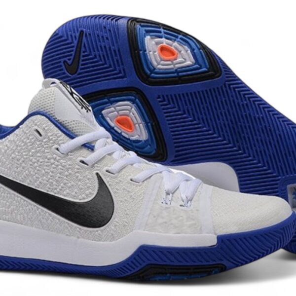 NIKE KYRIE 3 x DUKE