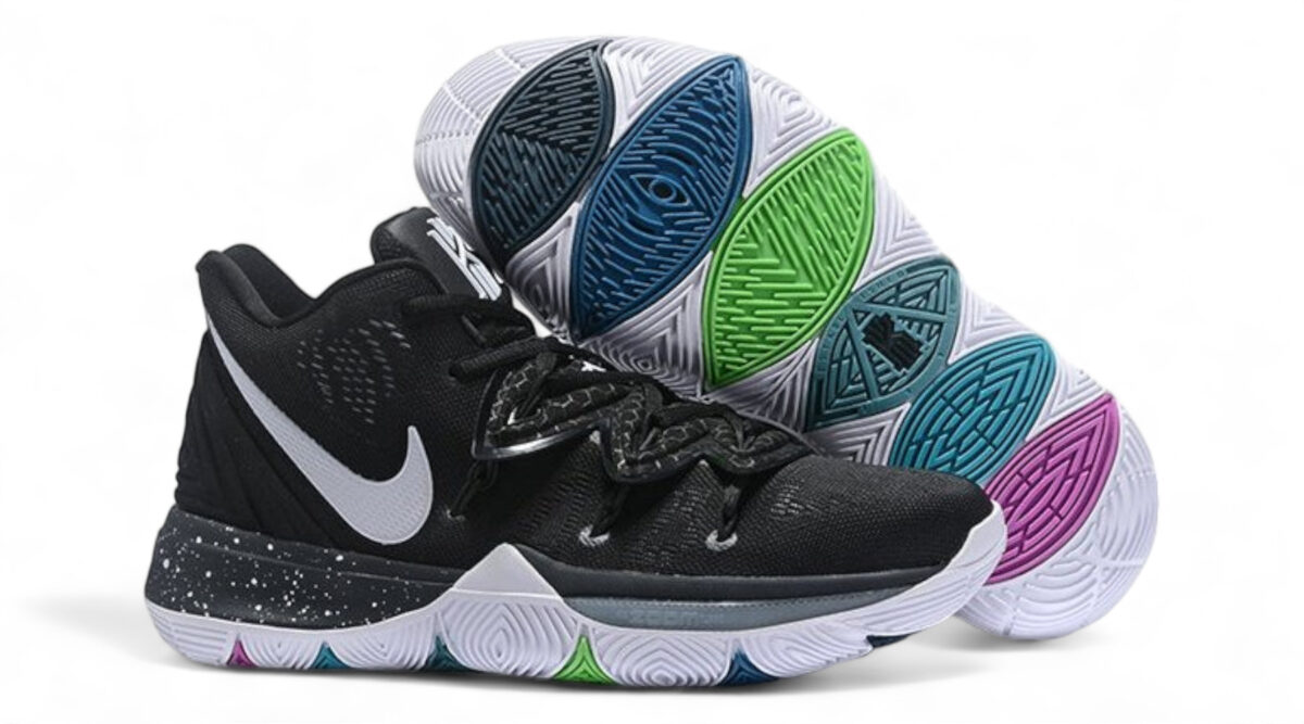 NIKE KYRIE 5 x BLACK MAGIC