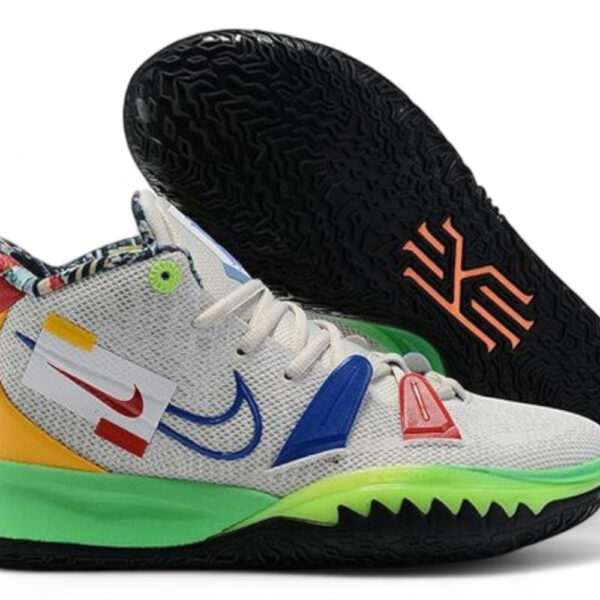 NIKE KYRIE 7 x VISIONS