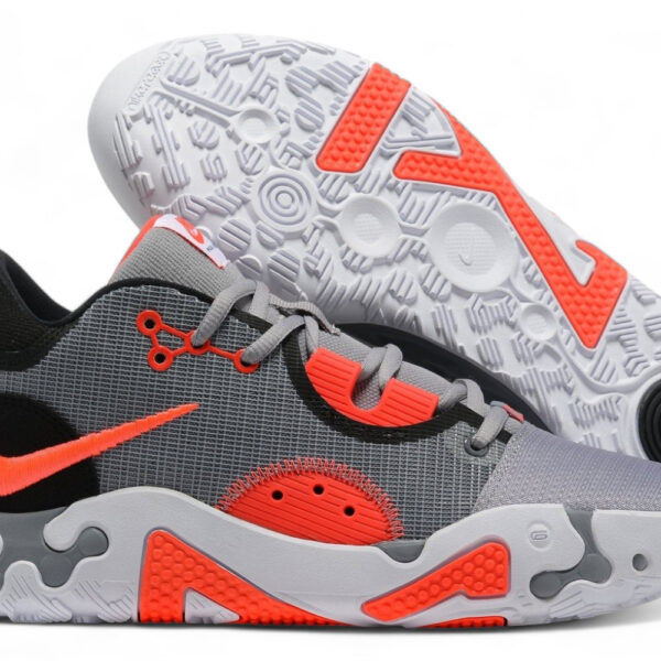 NIKE PG 6 x INFRARED
