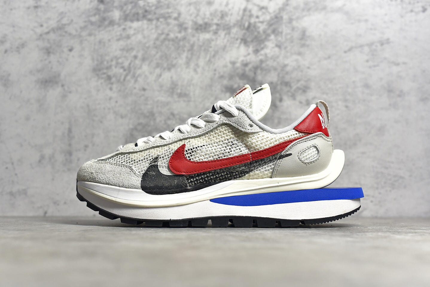 Sacai 3.0 - Grey
