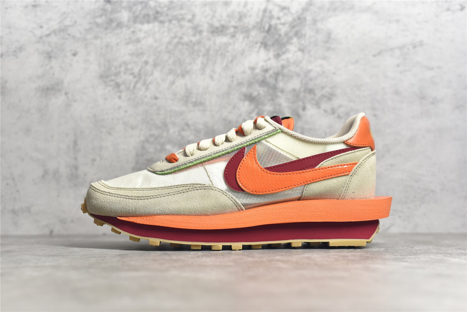 Sacai Brick Red