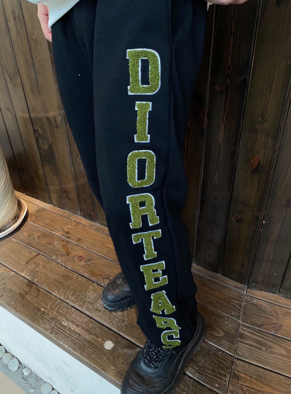23ss Vertical Towel Embroidery Logo Pants