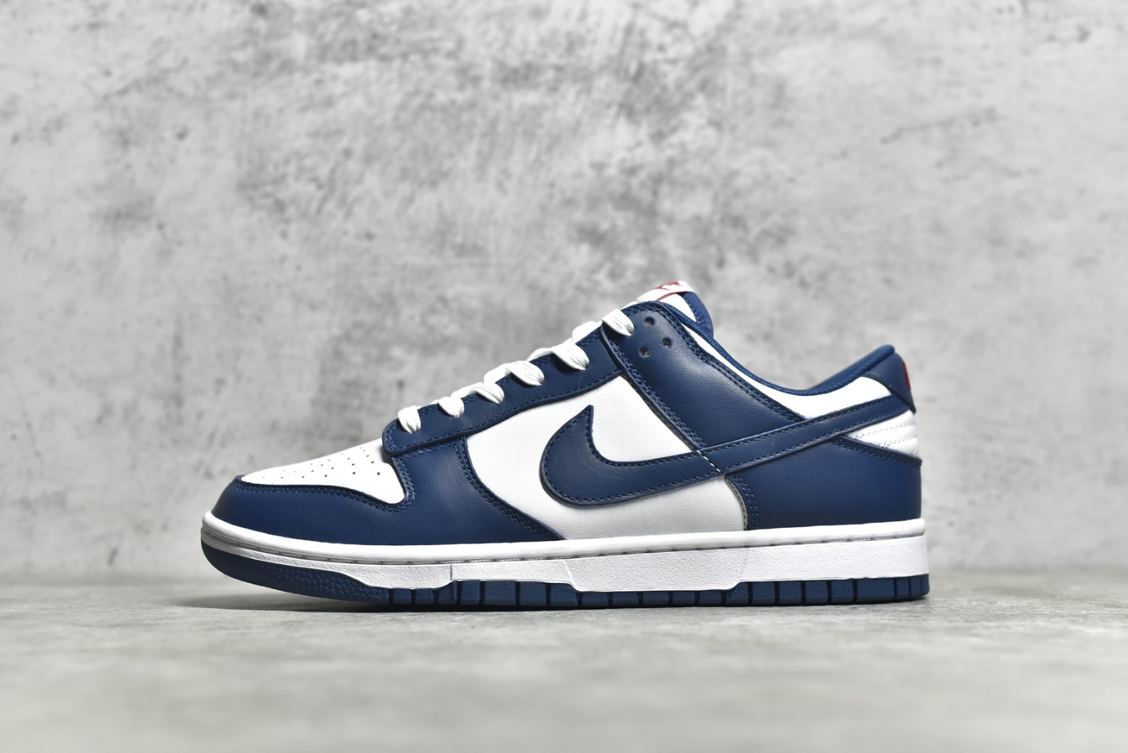 NK Dunk Low Valerian Blue DD1391-400