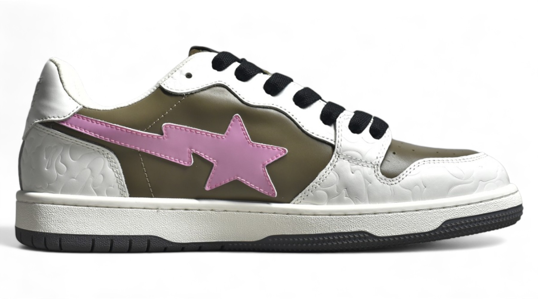 BAPE STA SK8 To Nigo - white pink