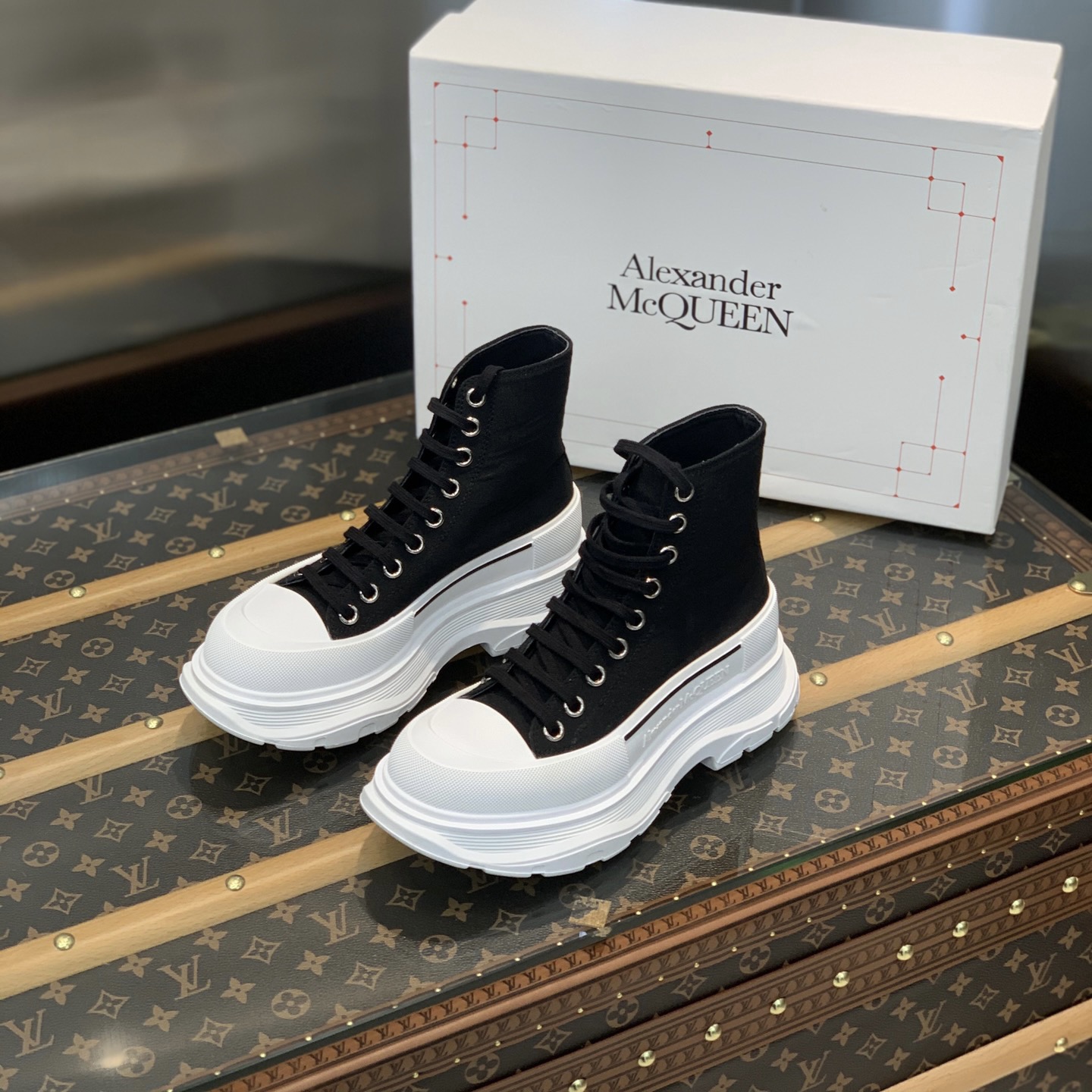 Alexander McQueen Tread Slick Boot Black