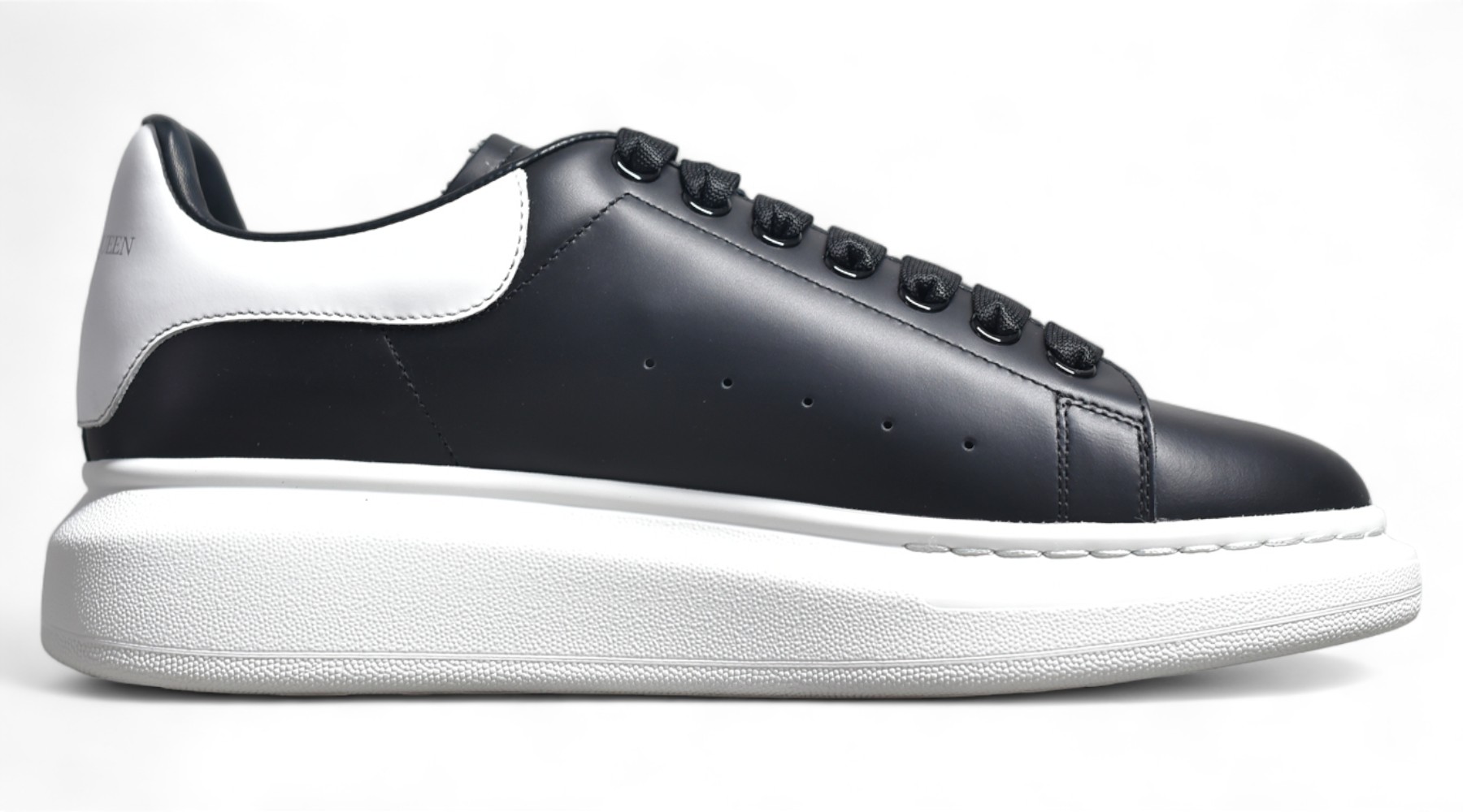 Alexander McQueen Sneakers 2