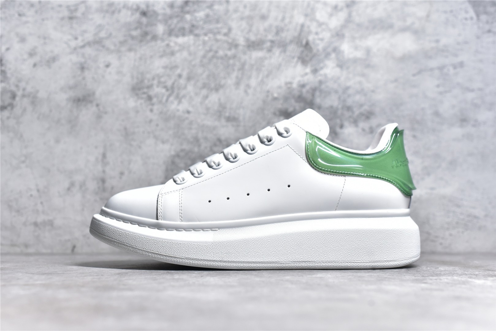 Alexander McQueen Oversized Sneaker WhiteGreen