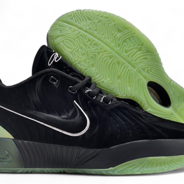 NIKE LEBRON 21 x TAHITIAN