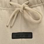 Essentials Cloud ans Mist Series Short