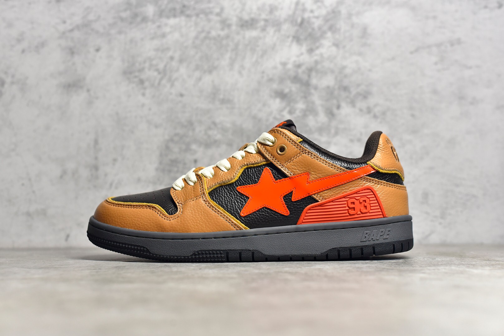 BAPE STA SK8 - orange green