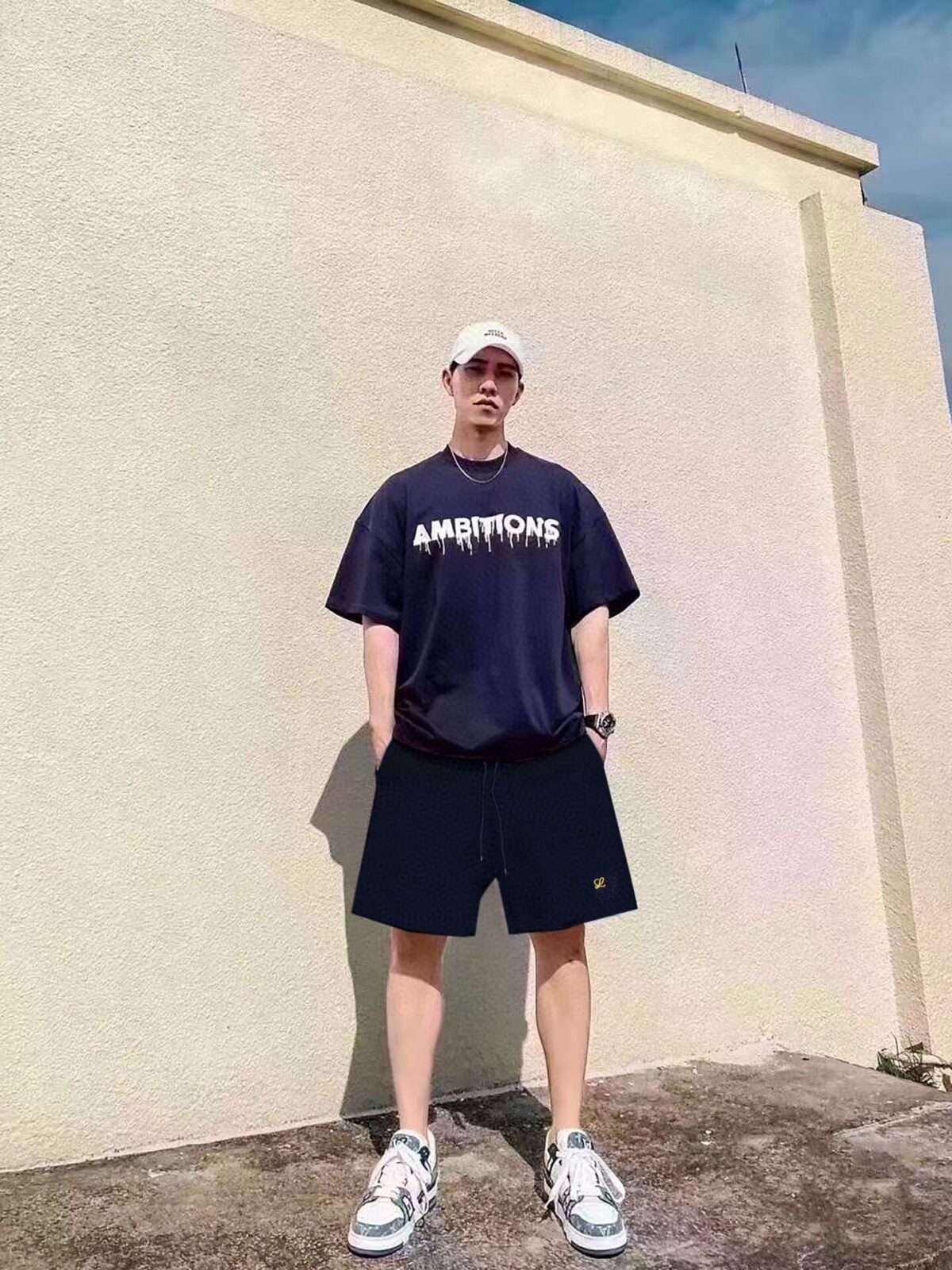 Joint Color Embroidery Logo Short