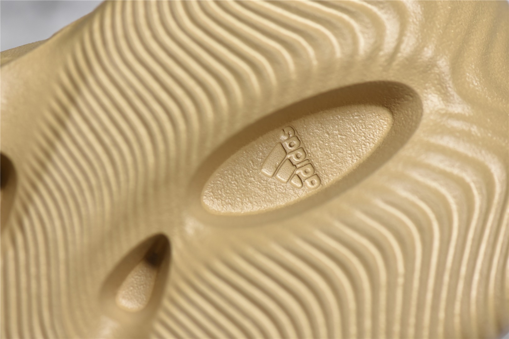 Yeezy Foam Runner ‘Ochre’