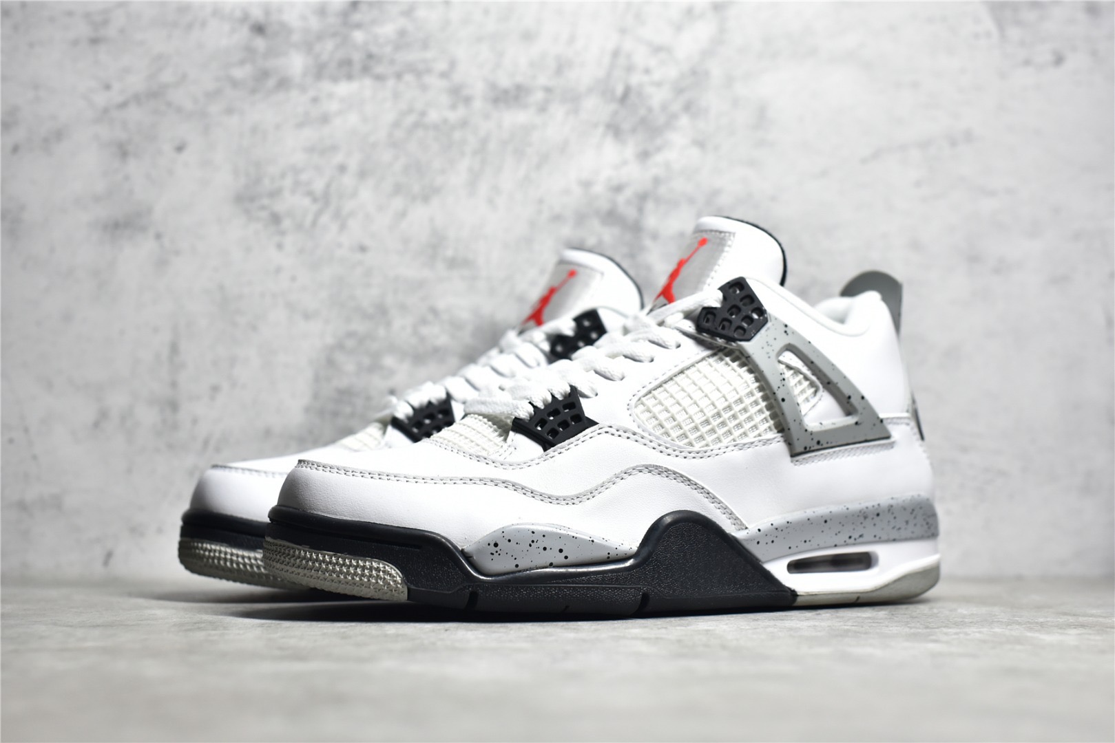 Jordan 4 Retro White Cement