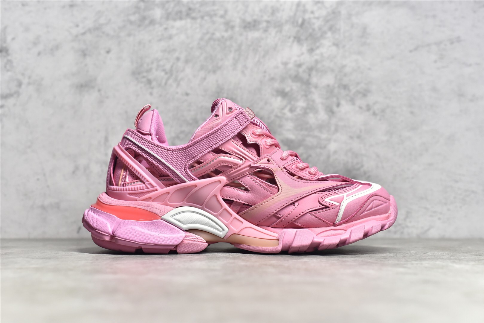 Balenciaga Runner Sneaker Pink