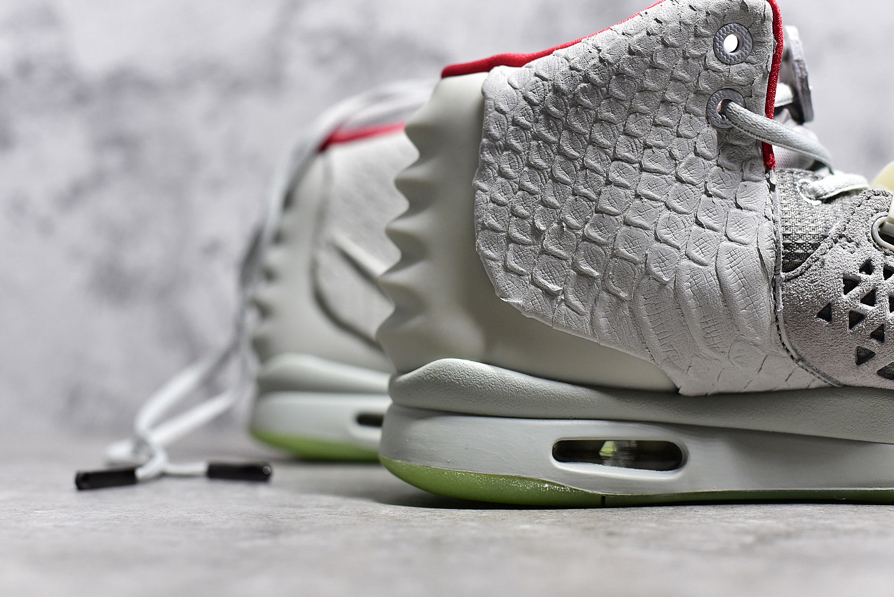 Air Yeezy 2 NRG ‘Pure Platinum’