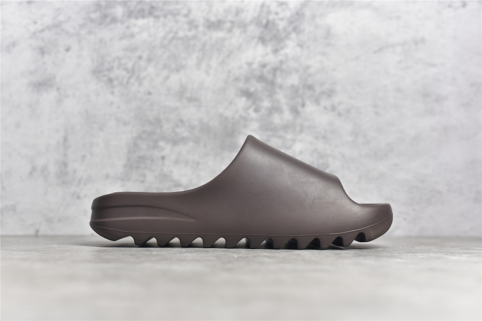 Yeezy Slide Soot