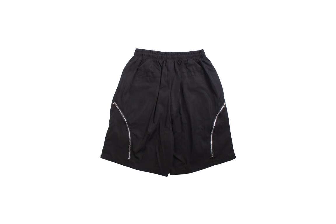 Function Zipper Short