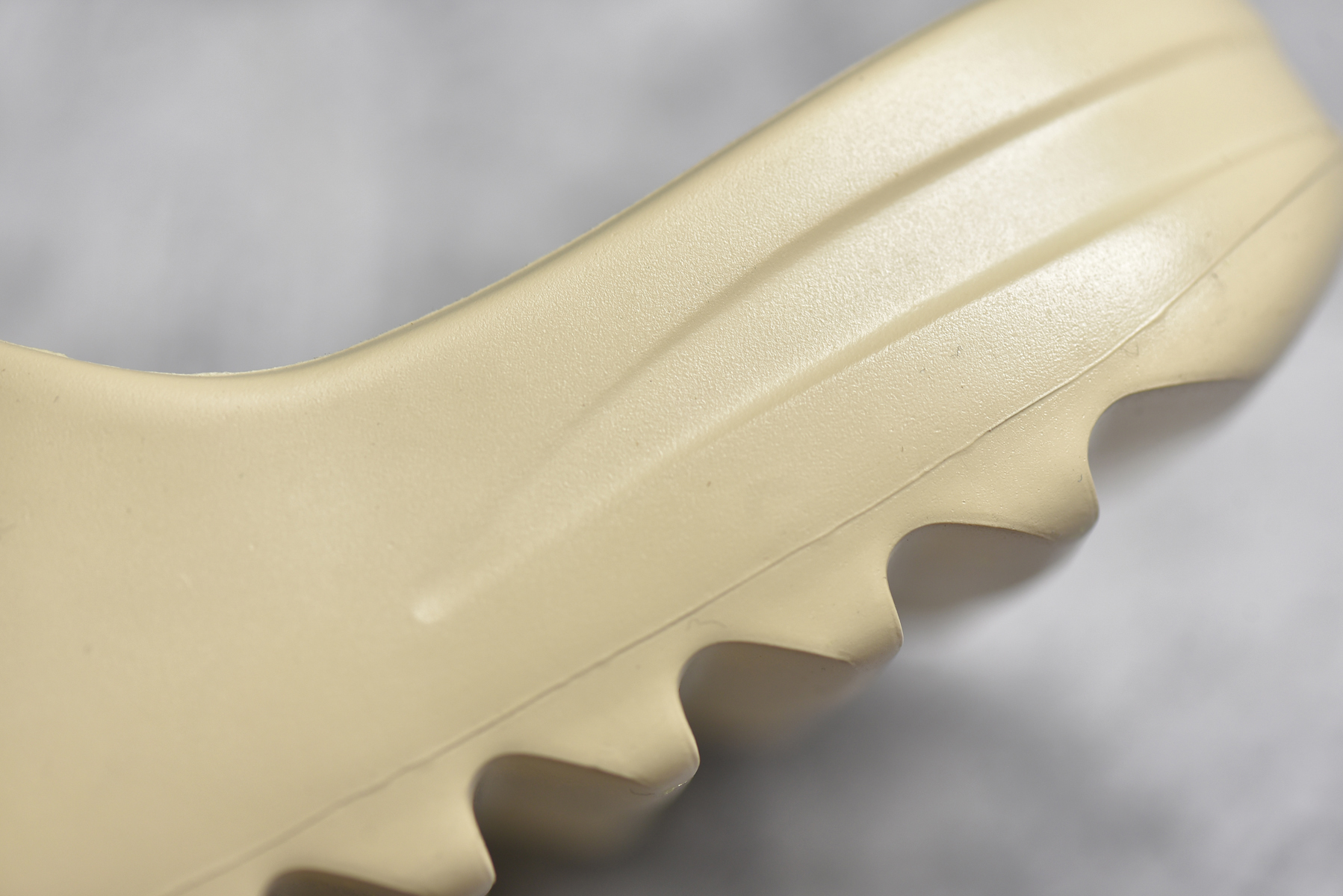 Yeezy Slide Bone (2019)