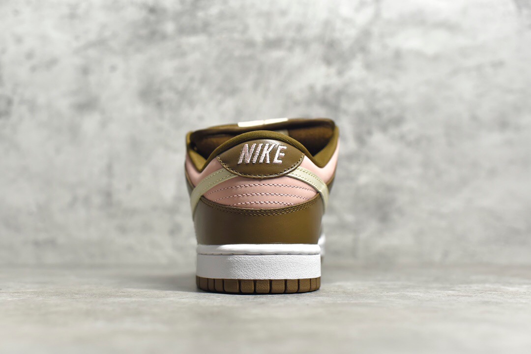 Dunk SB Low Stus*y Cherry
