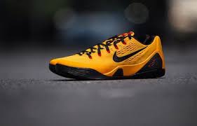 Nike Kobe 9 EM Low Bruce Lee