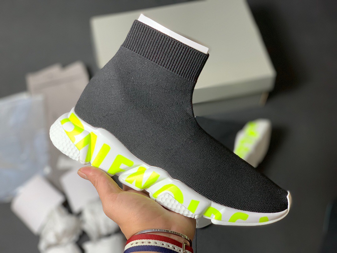 Balenciaga SPEED GRAFFITI SNEAKER