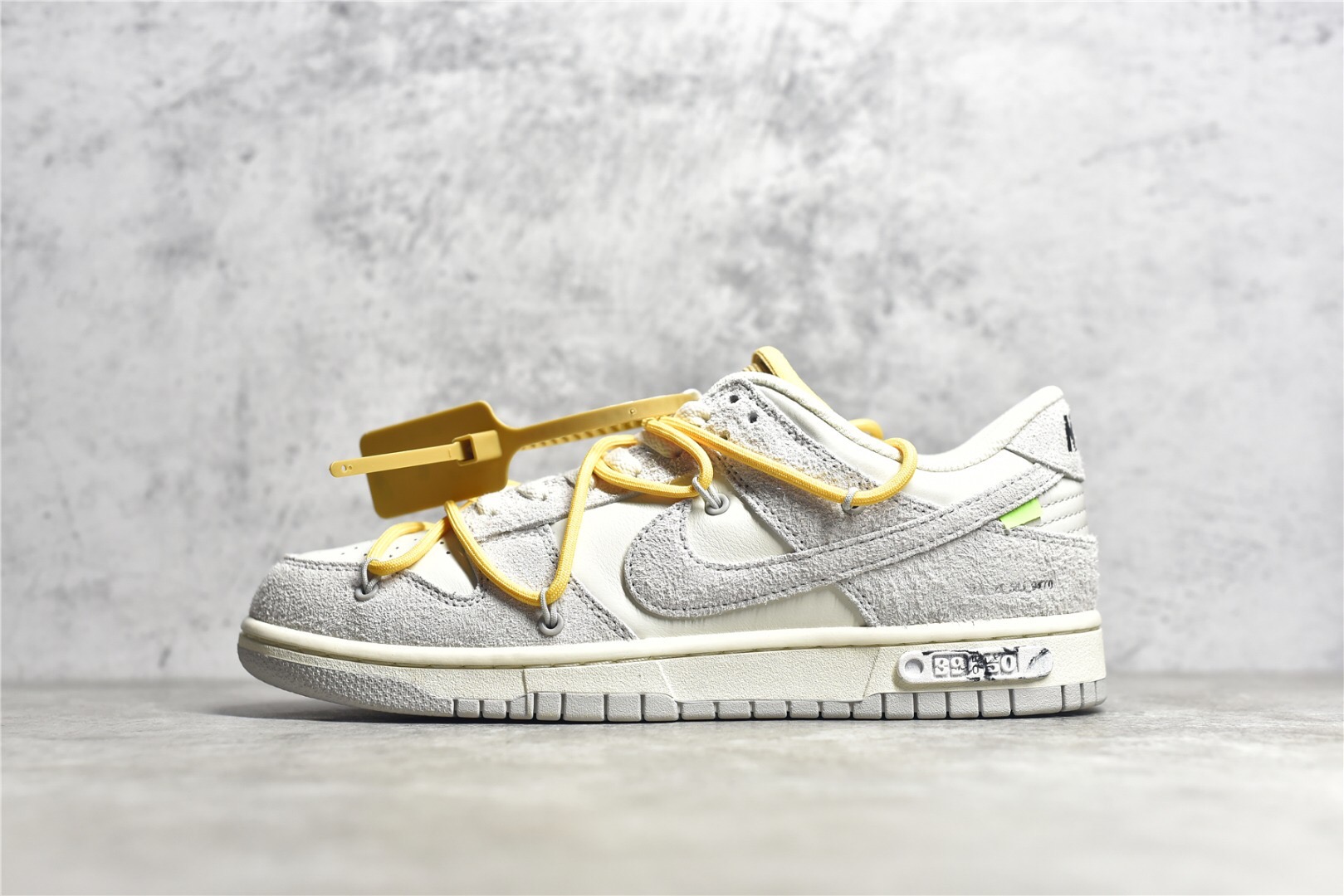 Dunk Low Off-White Lot 39 DJ0950-109