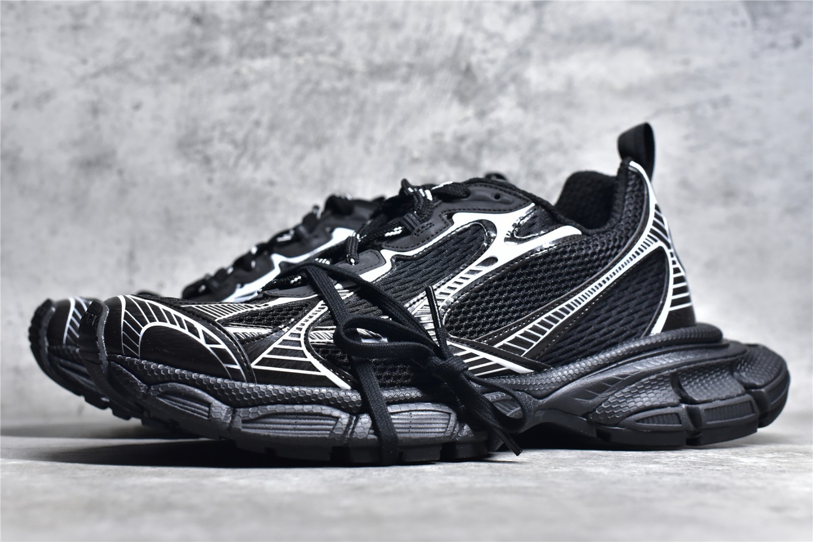Balenciaga 3XL Trainers In Black