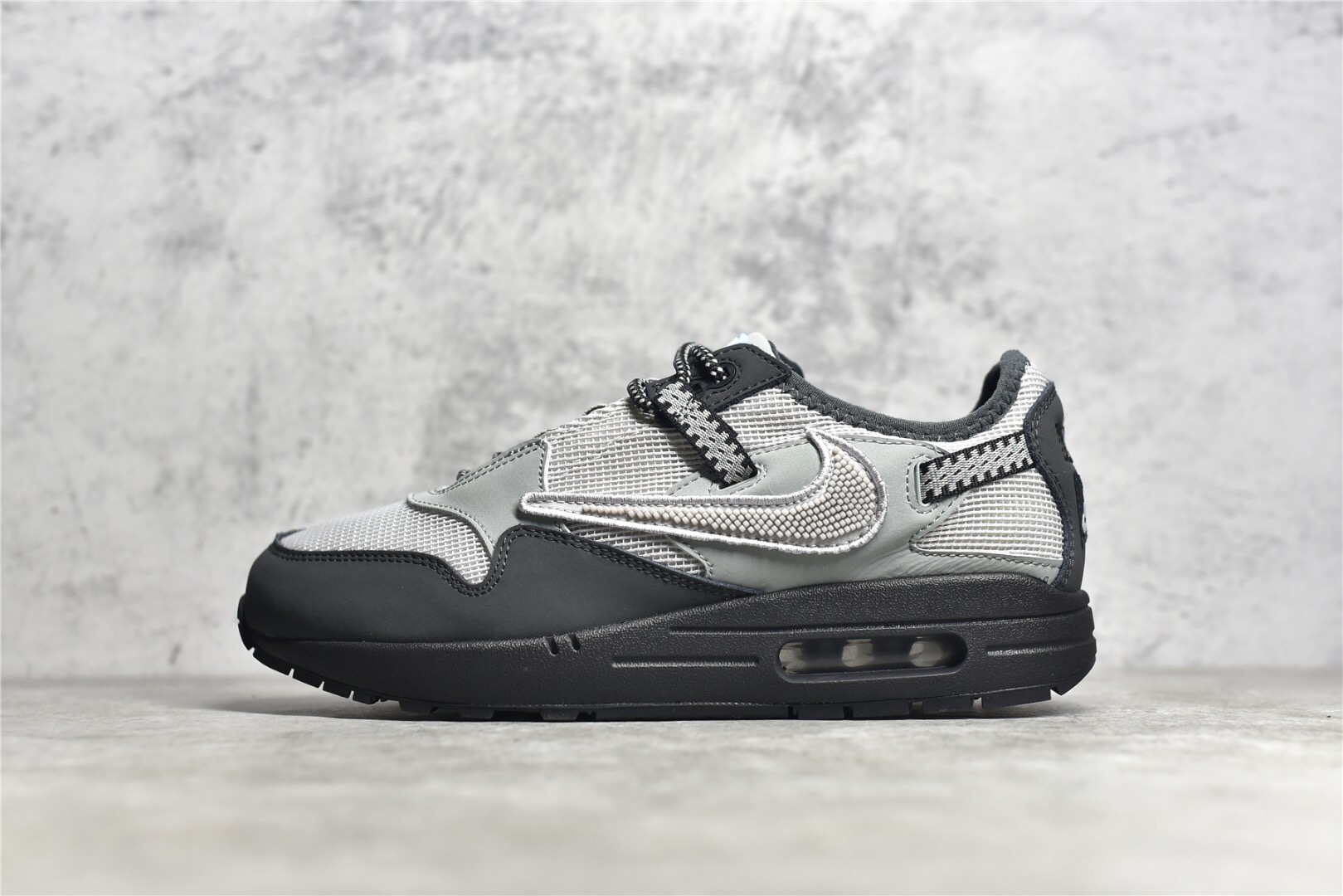 Air Max 1 Cave Stone x Travis Scott
