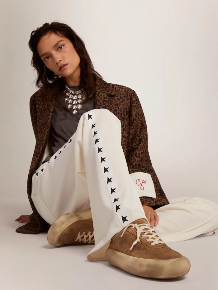 Space-Star shoes in tobacco-colored suede with shearling lining