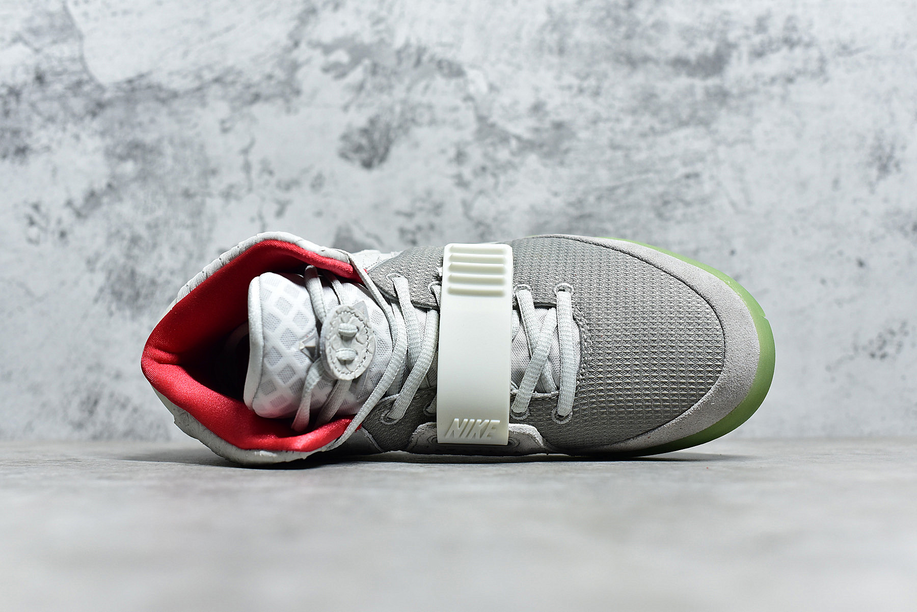 Air Yeezy 2 NRG ‘Pure Platinum’