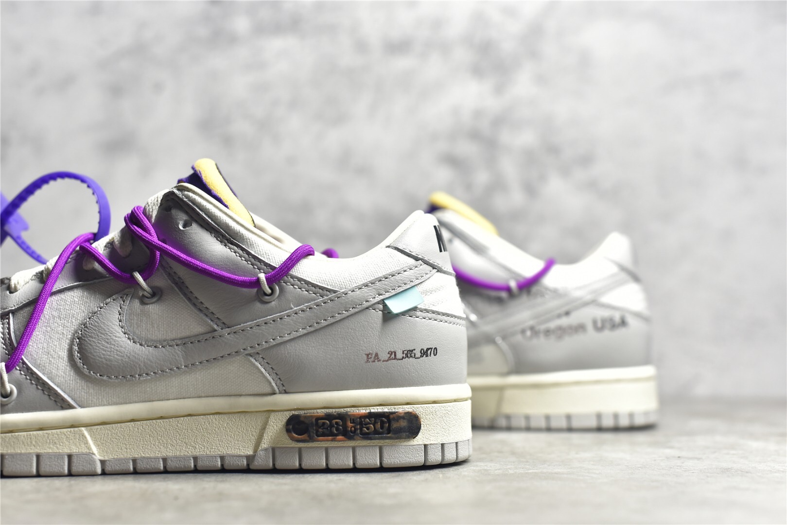 NK Dunk Low 0ff-Wh1te Lot 28 DM1602-111