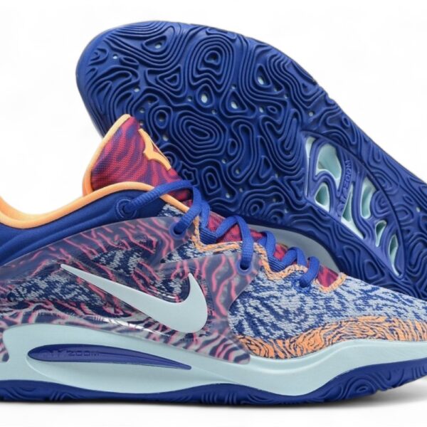 NIKE KD 15 x NAPHEESA COLLIER