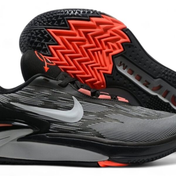 NIKE ZOOM G.T. CUT 2 x BLACK BRIGHT CRIMSON