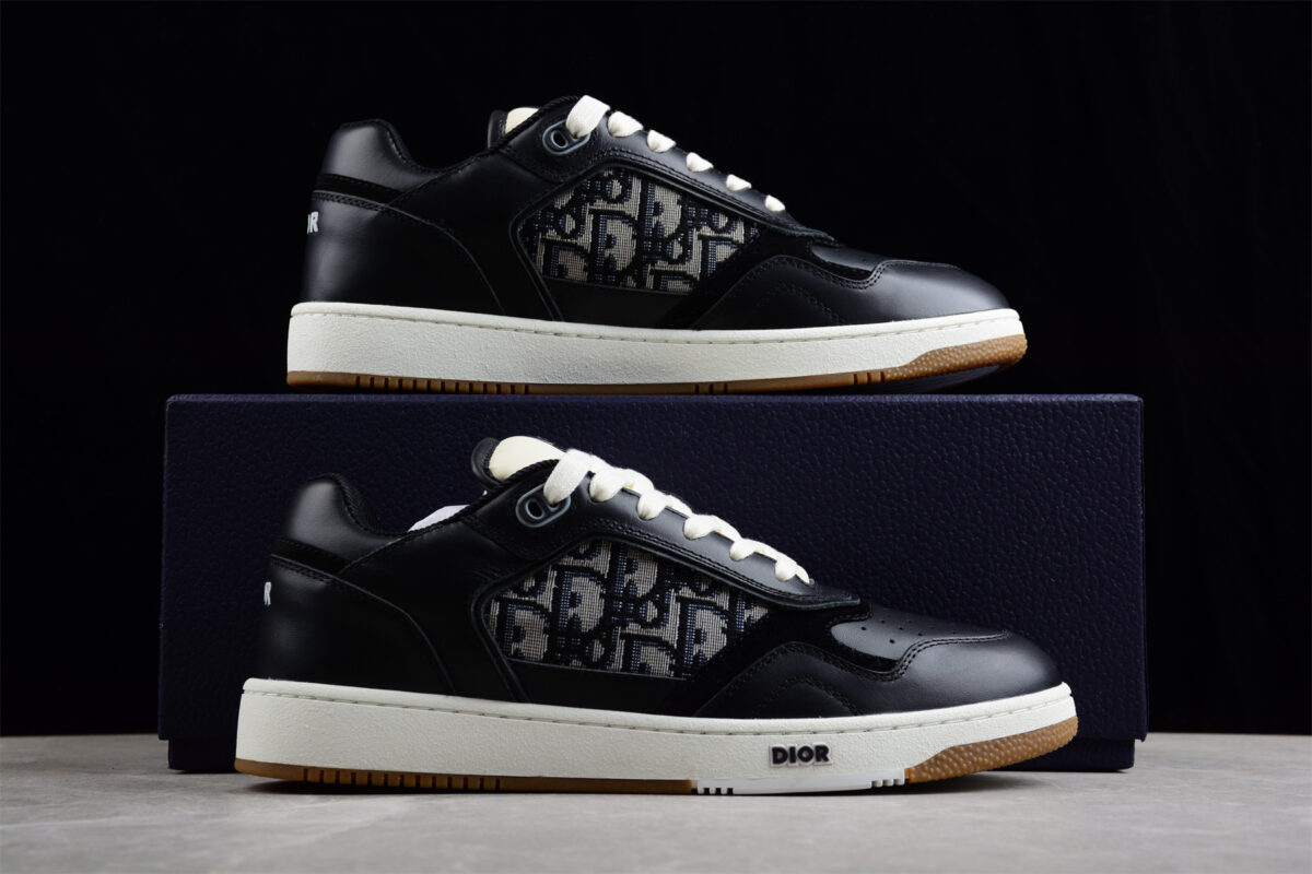 Dior B23 Oblique Low-Top Sneaker – Black with Gum Sole (Copy)