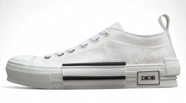Dior B23 Oblique Low-Top Sneaker – Black with Gum Sole (Copy)