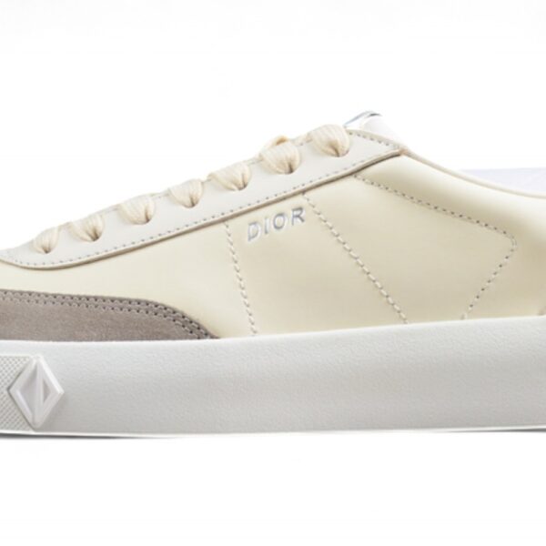 Dior B23 Oblique Low-Top Sneaker – Black with Gum Sole (Copy)