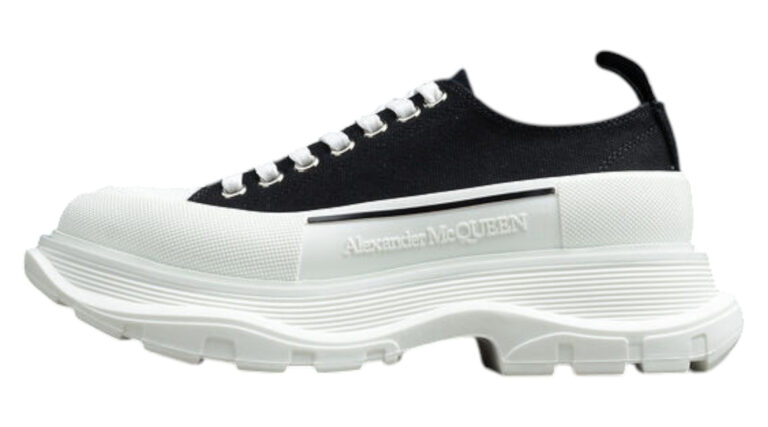 Alexander McQueen Tread Slick Low-Top Sneakers – Black/White