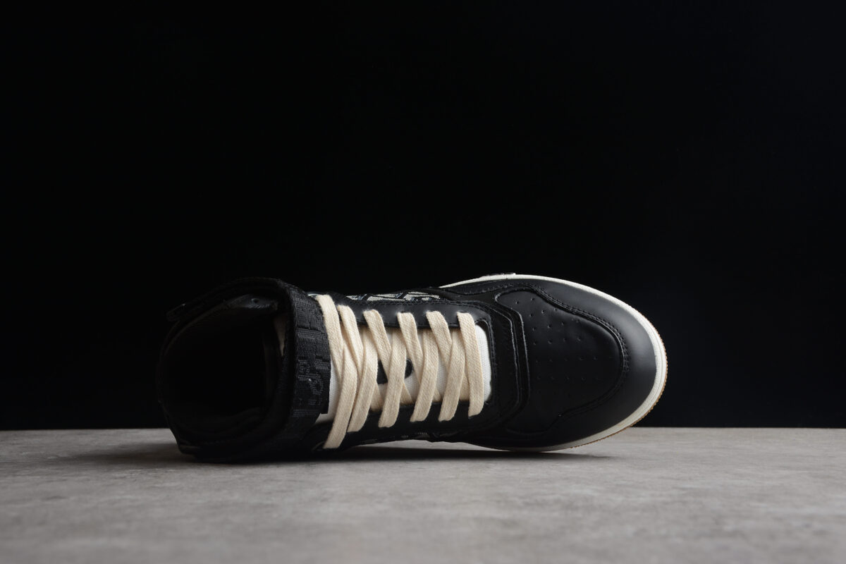 Dior B30 High-Top Sneaker – Black Oblique
