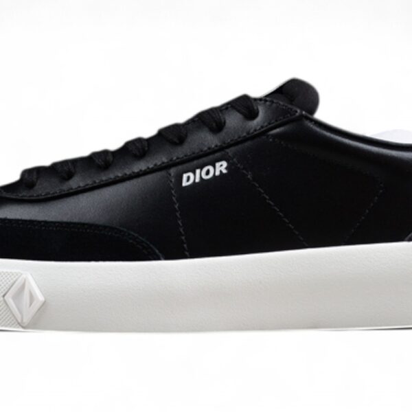 Dior B23 Oblique Low-Top Sneaker – Black with Gum Sole (Copy)
