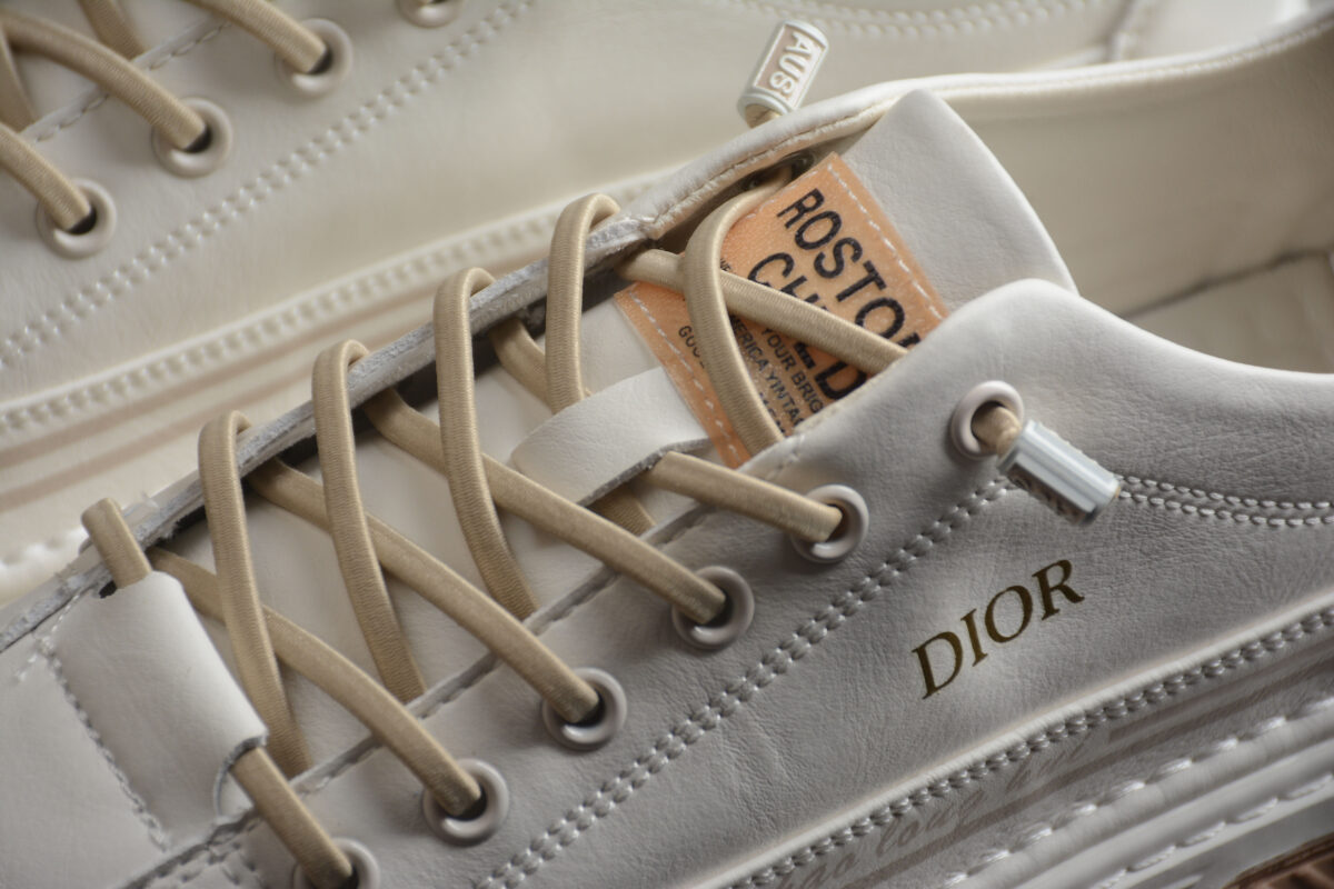 Dior Gradient Sole Low-Top Sneaker – White/Beige