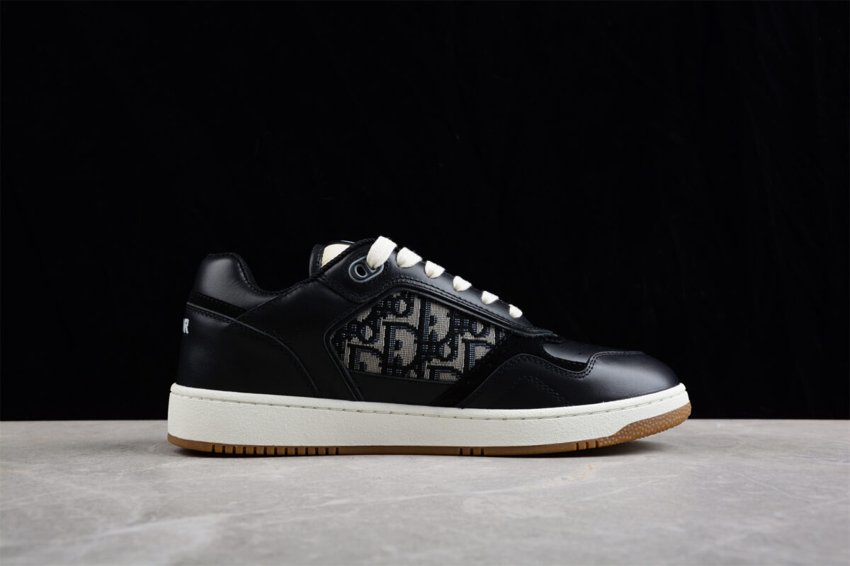 Dior B23 Oblique Low-Top Sneaker – Black with Gum Sole (Copy)