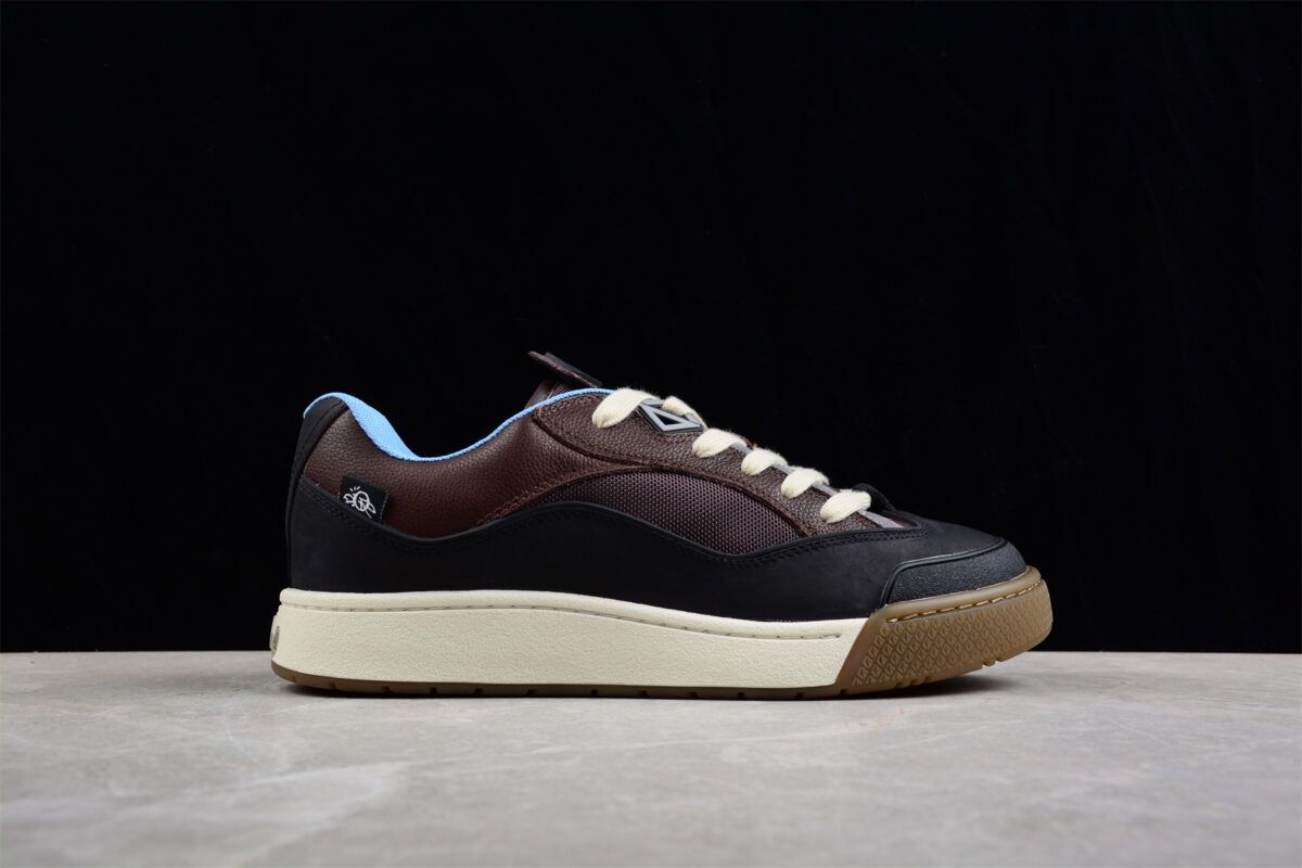 Dior B23 Oblique Low-Top Sneaker – Black with Gum Sole (Copy)