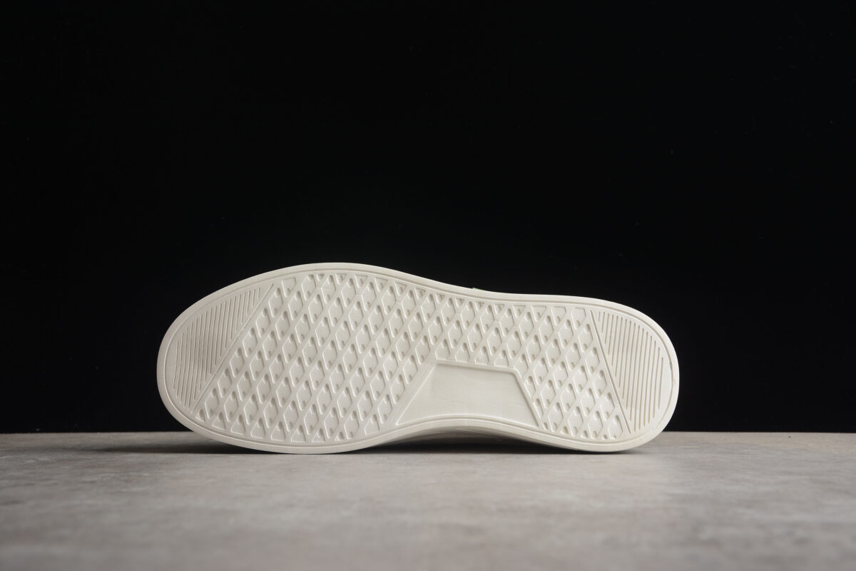 Dior Low-Top Sneaker – White/Green Accents