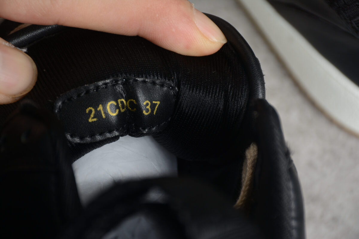 Dior B30 High-Top Sneaker – Black Oblique