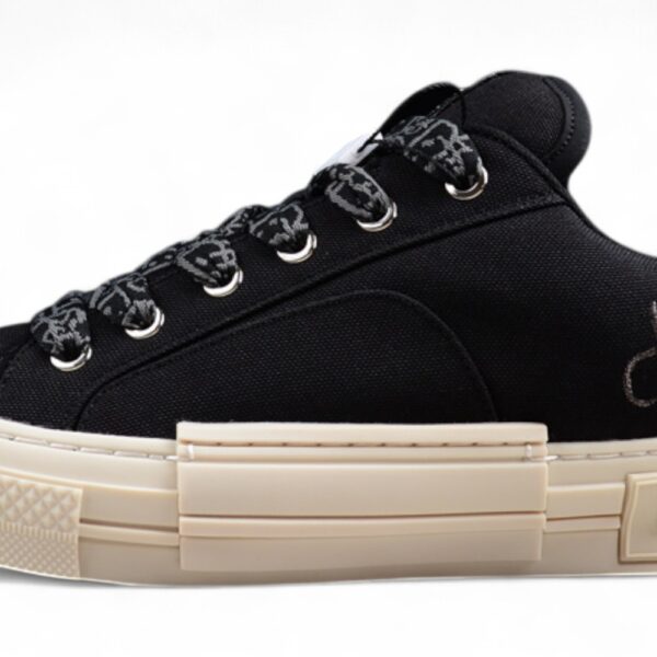 Dior B23 Oblique Low-Top Sneaker – Black with Gum Sole (Copy)