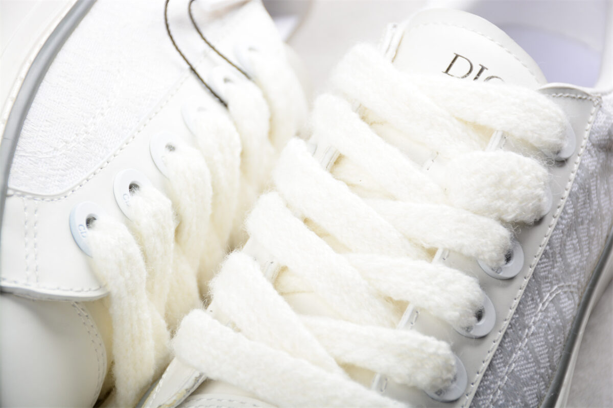 Dior B23 Oblique Canvas Low-Top Sneaker – White
